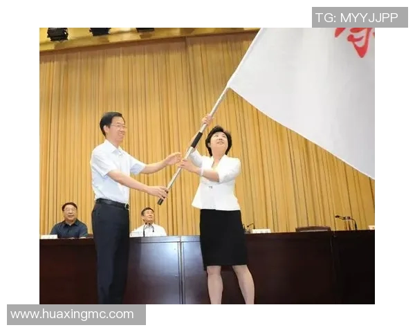 对话杨娜：回顾她的排球生涯与奋斗历程的精彩瞬间